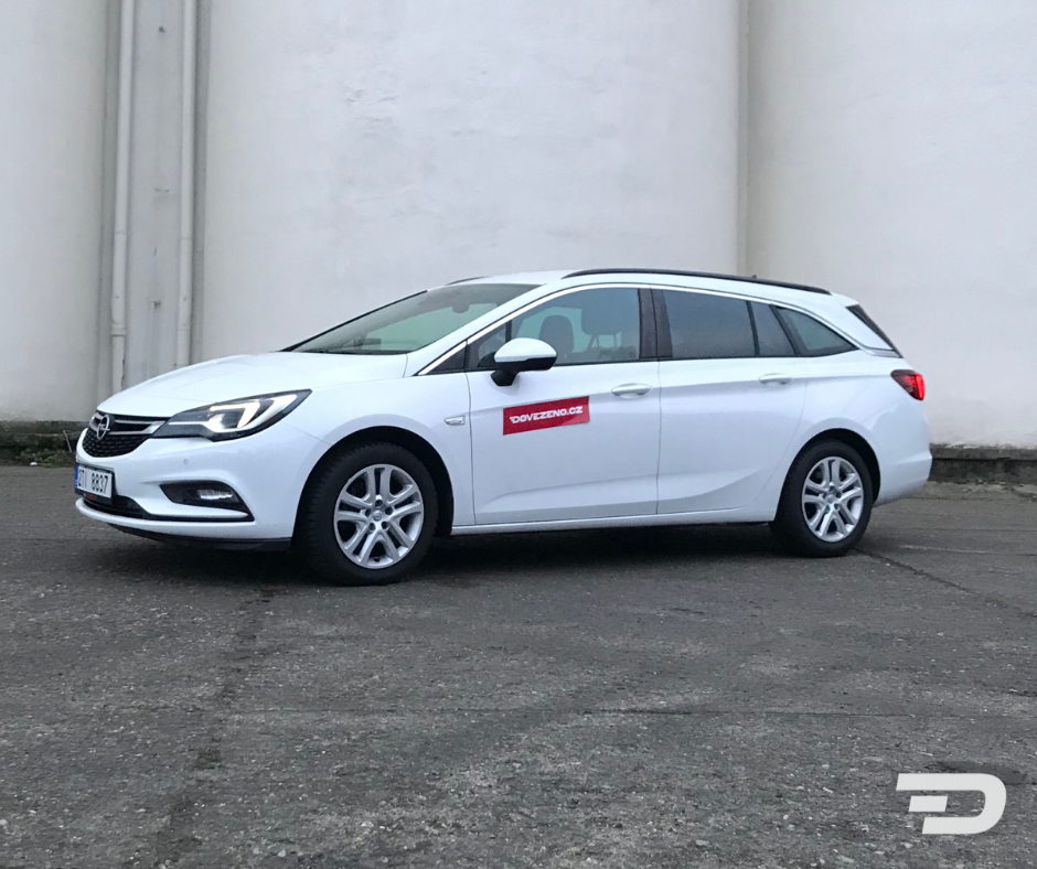 Dovoz vozu na zakázku - Opel Astra Sports Tourer